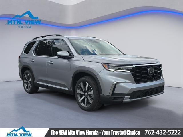 new 2025 Honda Pilot car, priced at $51,780