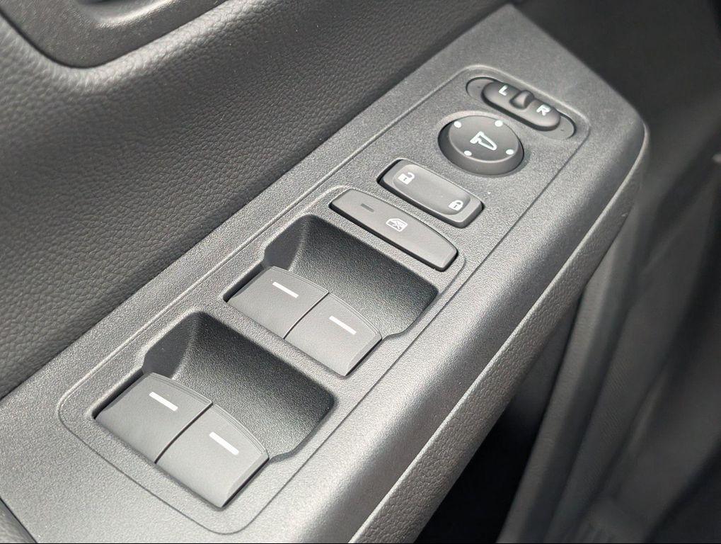 new 2026 Honda CR-V Hybrid car, priced at $41,675