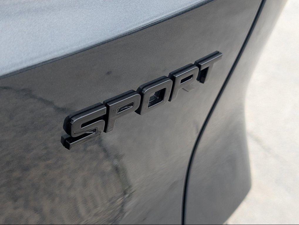new 2026 Honda CR-V Hybrid car, priced at $39,333