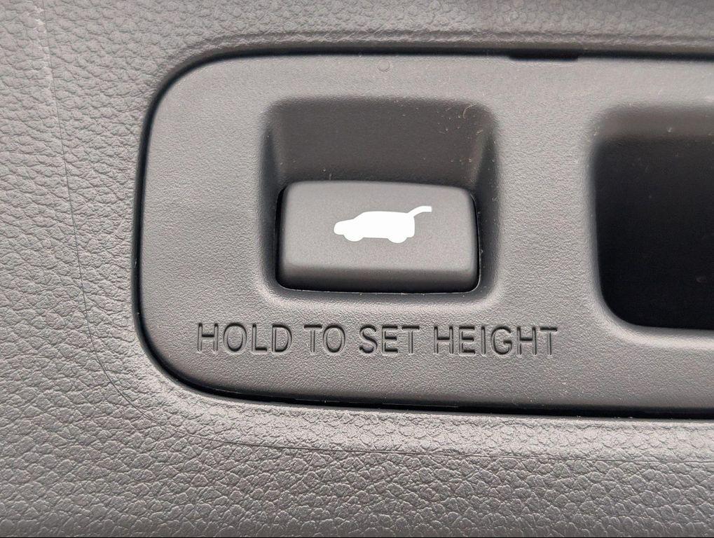 new 2026 Honda CR-V Hybrid car, priced at $40,866