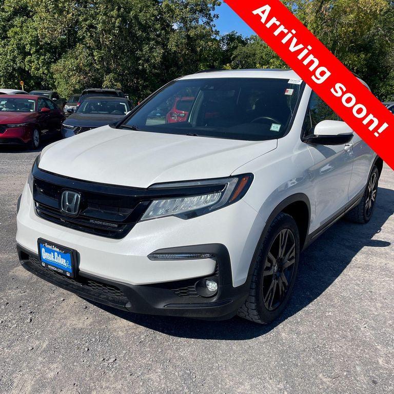used 2022 Honda Pilot car, priced at $30,900