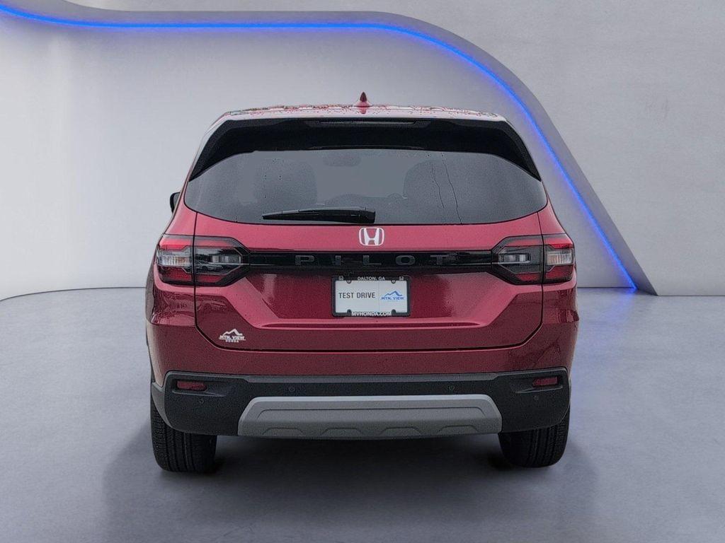 new 2025 Honda Pilot car, priced at $44,087