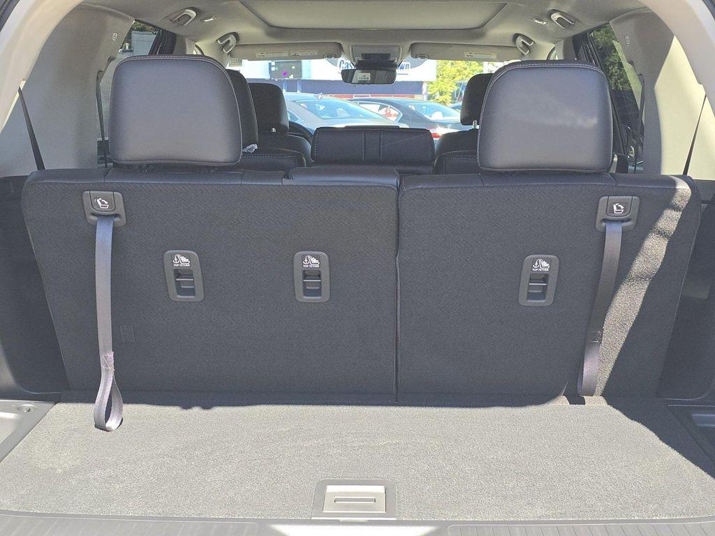 new 2025 Honda Pilot car, priced at $52,995