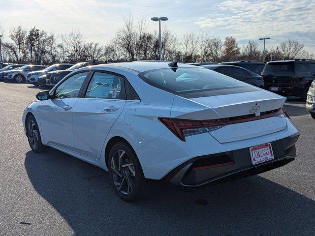 new 2025 Hyundai Elantra car, priced at $25,324