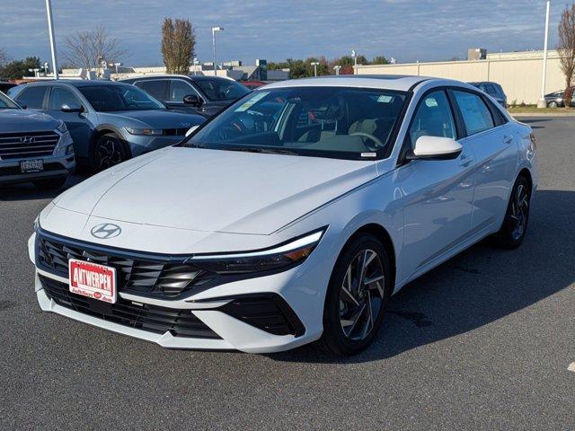 new 2025 Hyundai Elantra car, priced at $25,324