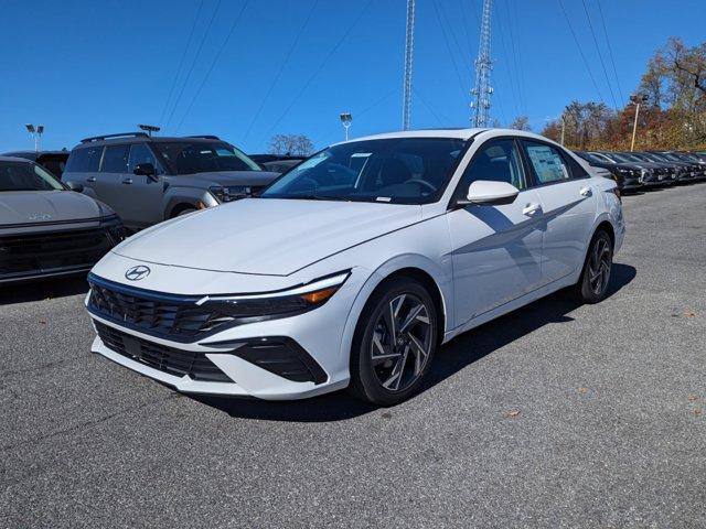 new 2025 Hyundai Elantra car, priced at $25,329