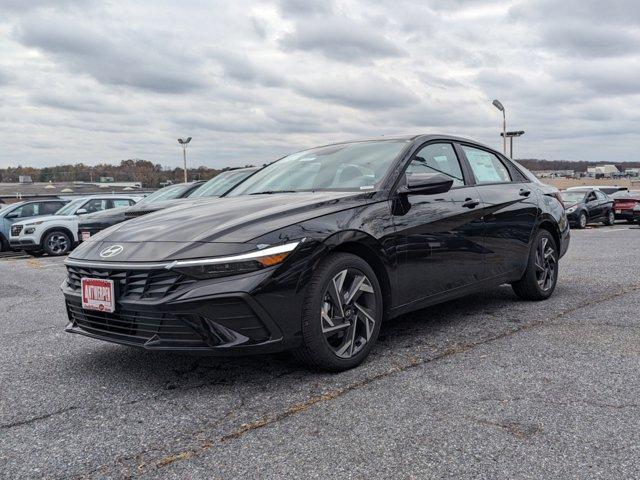 new 2025 Hyundai Elantra car, priced at $22,432