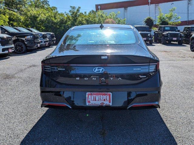 new 2024 Hyundai Sonata car, priced at $27,012