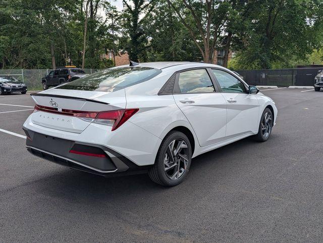 new 2025 Hyundai Elantra car, priced at $24,225