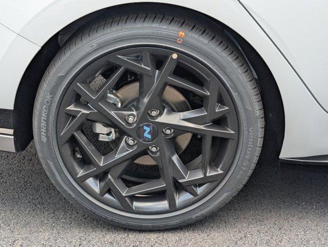 new 2025 Hyundai Elantra car, priced at $27,972