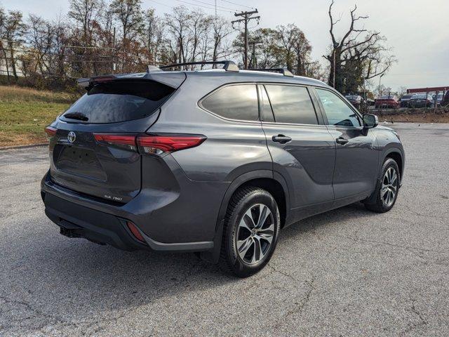 used 2021 Toyota Highlander car, priced at $26,990