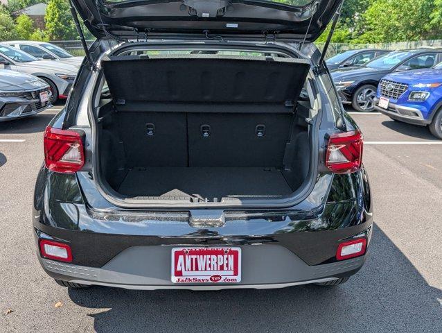 new 2025 Hyundai Venue car, priced at $22,466