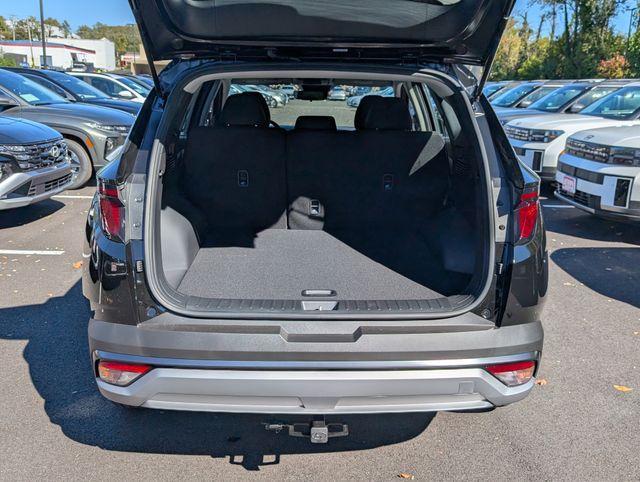 new 2026 Hyundai TUCSON Hybrid car, priced at $33,228