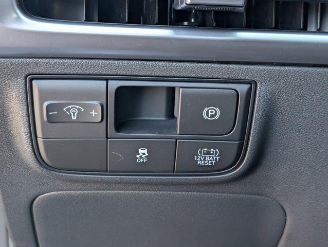 new 2026 Hyundai TUCSON Hybrid car, priced at $31,228