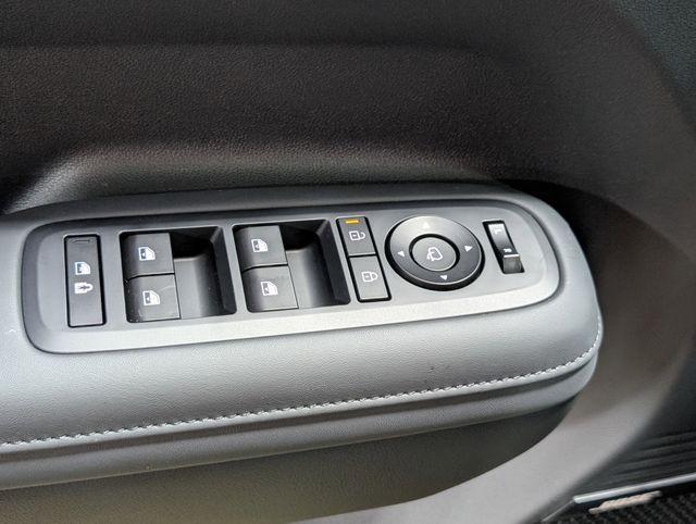 new 2026 Hyundai SANTA FE HEV car, priced at $47,827