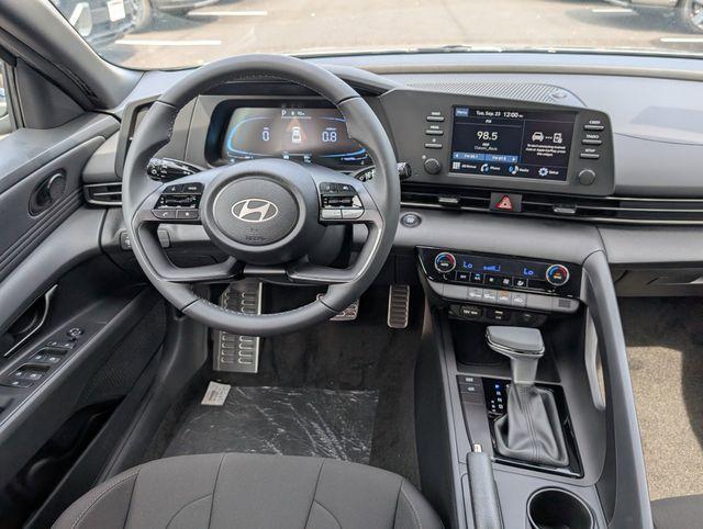 new 2025 Hyundai Elantra car, priced at $20,609