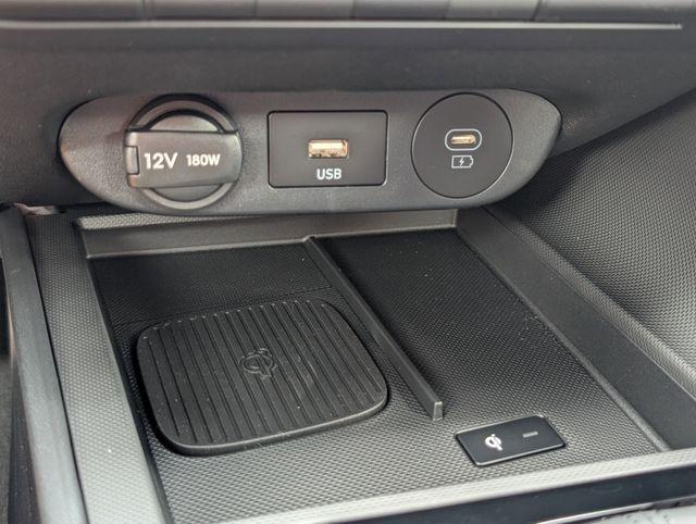new 2025 Hyundai Elantra car, priced at $20,609