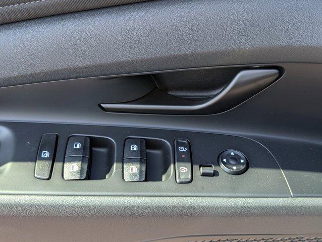 new 2025 Hyundai ELANTRA HEV car, priced at $25,749