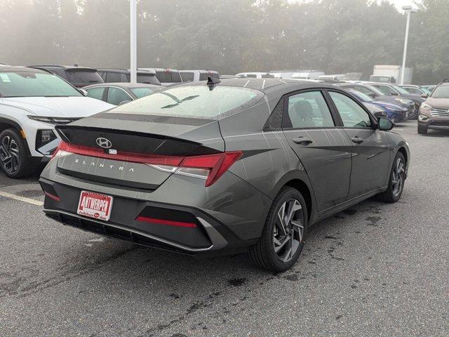 new 2025 Hyundai Elantra car, priced at $22,413