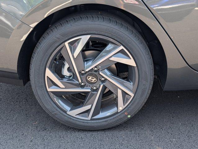 new 2025 Hyundai Elantra car, priced at $25,040