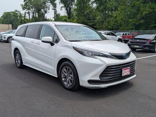 used 2024 Toyota Sienna car, priced at $43,777