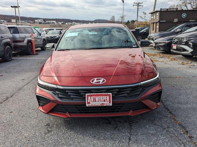 new 2025 Hyundai Elantra car, priced at $22,902