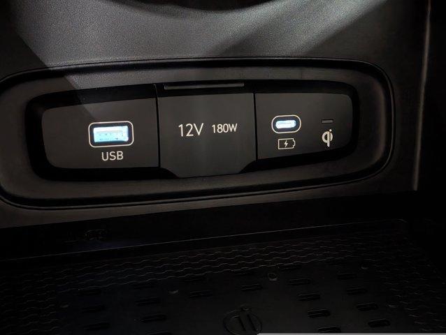 new 2025 Hyundai Venue car, priced at $23,576