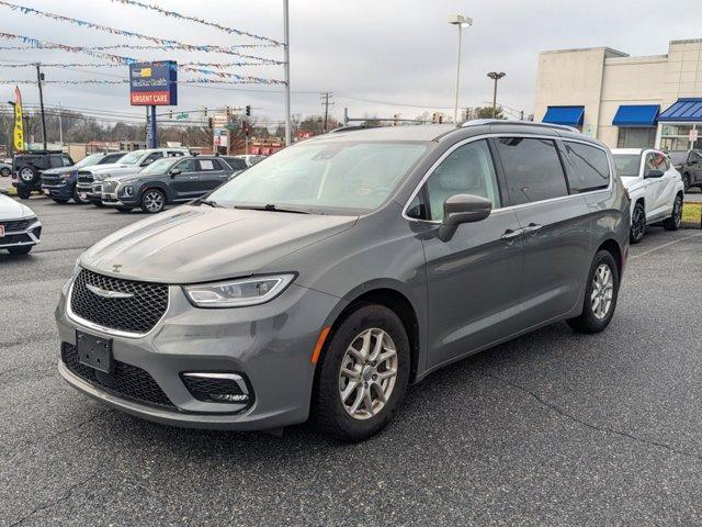 used 2021 Chrysler Pacifica car, priced at $23,600