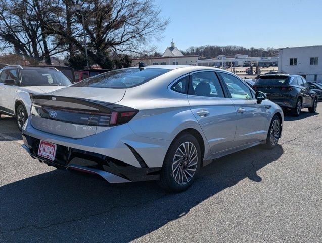 new 2025 Hyundai Sonata Hybrid car, priced at $29,397