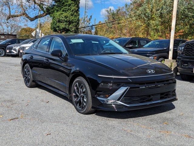 new 2025 Hyundai Sonata car, priced at $27,496