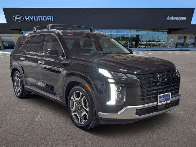 used 2023 Hyundai Palisade car, priced at $37,044