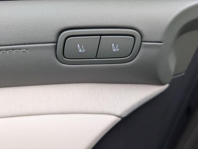 new 2026 Hyundai TUCSON Hybrid car, priced at $40,756