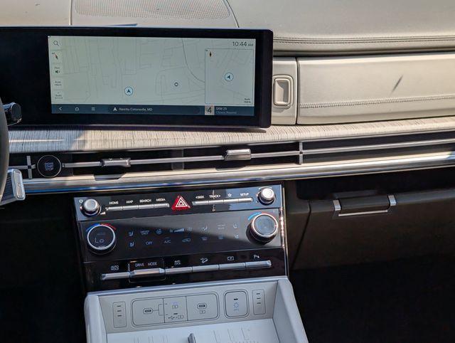 new 2025 Hyundai SANTA FE HEV car, priced at $44,631