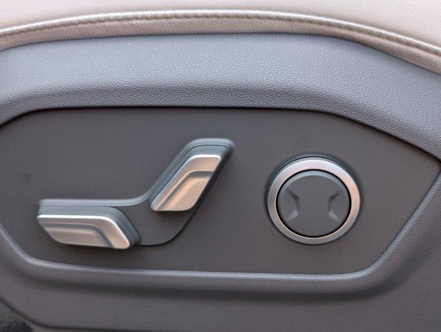 new 2025 Hyundai Santa Fe car, priced at $40,814