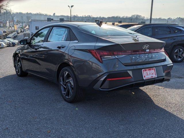 new 2025 Hyundai Elantra car, priced at $25,742