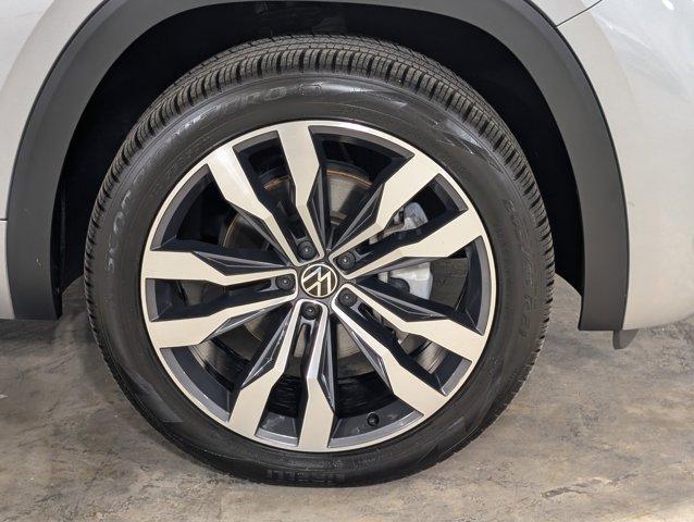 used 2021 Volkswagen Atlas car, priced at $28,044