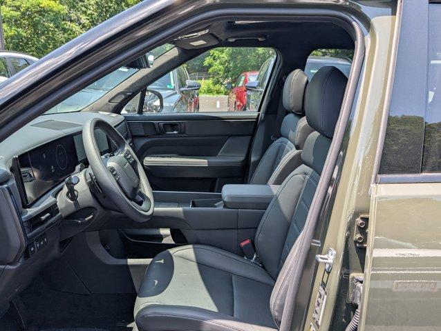 new 2025 Hyundai Santa Fe car, priced at $45,631