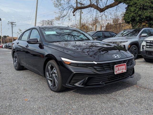 new 2025 Hyundai Elantra car, priced at $22,432