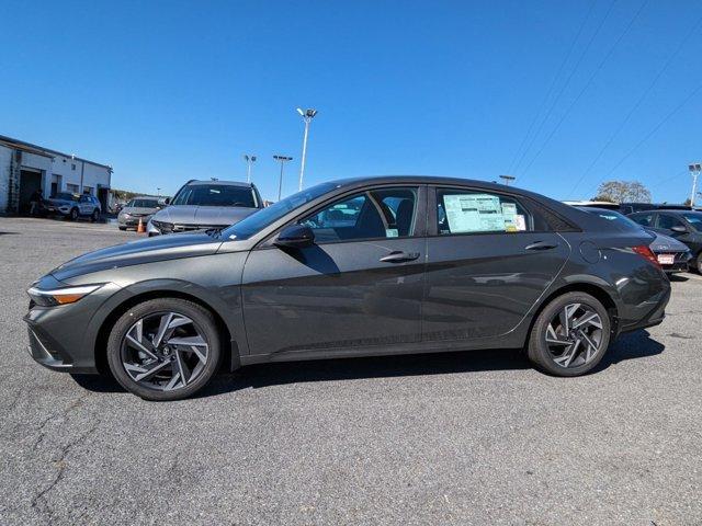 new 2025 Hyundai Elantra car, priced at $24,883