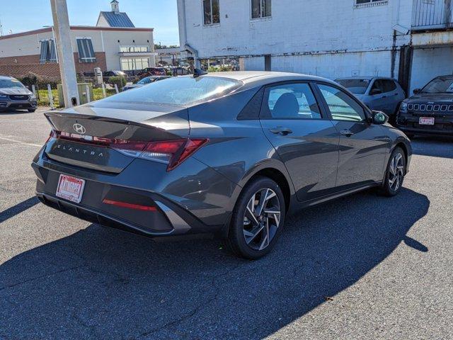 new 2025 Hyundai Elantra car, priced at $24,883