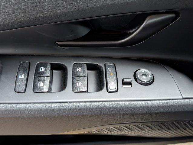 new 2025 Hyundai Elantra car, priced at $28,246