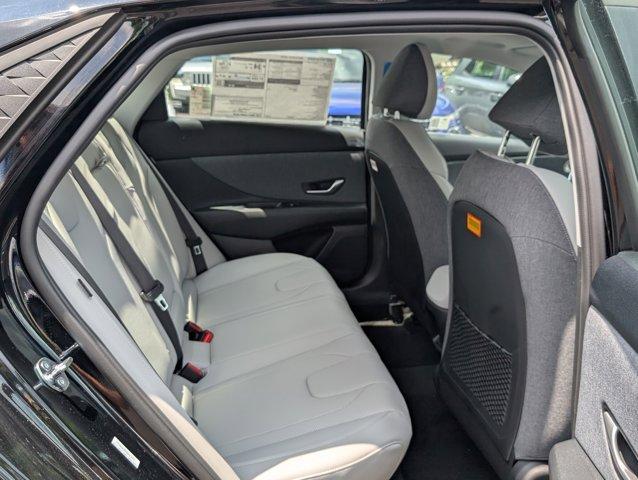 new 2025 Hyundai Elantra car, priced at $25,937