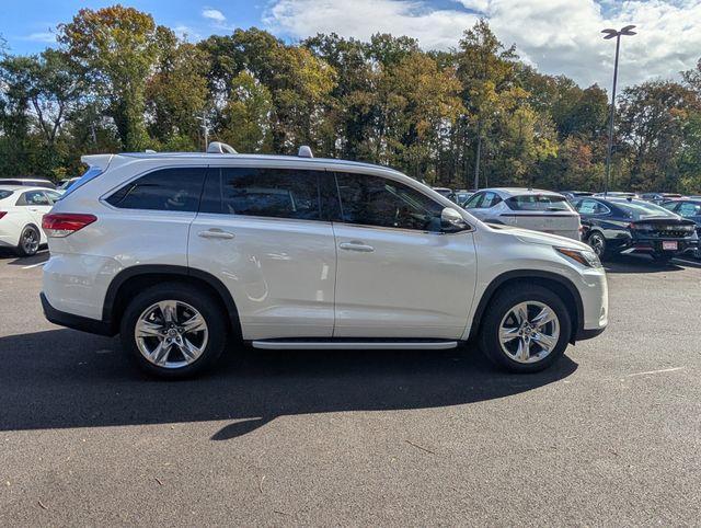 used 2018 Toyota Highlander car, priced at $24,944