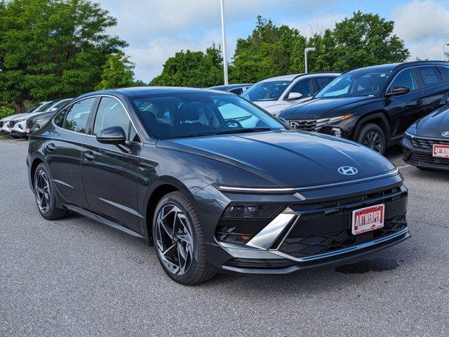 new 2024 Hyundai Sonata car, priced at $28,434