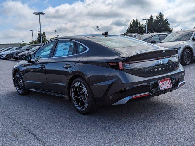 new 2024 Hyundai Sonata car, priced at $28,434