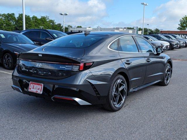 new 2024 Hyundai Sonata car, priced at $28,434