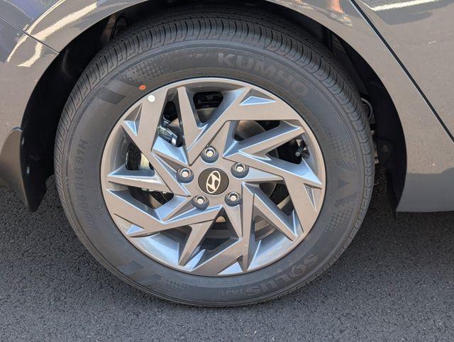 new 2025 Hyundai ELANTRA HEV car, priced at $23,812