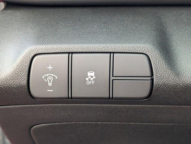new 2025 Hyundai Elantra car, priced at $24,265