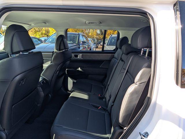 new 2026 Hyundai SANTA FE HEV car