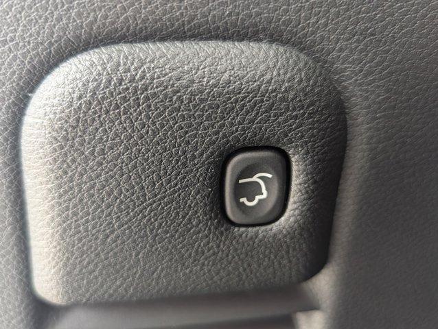 used 2018 Jeep Grand Cherokee car, priced at $15,551